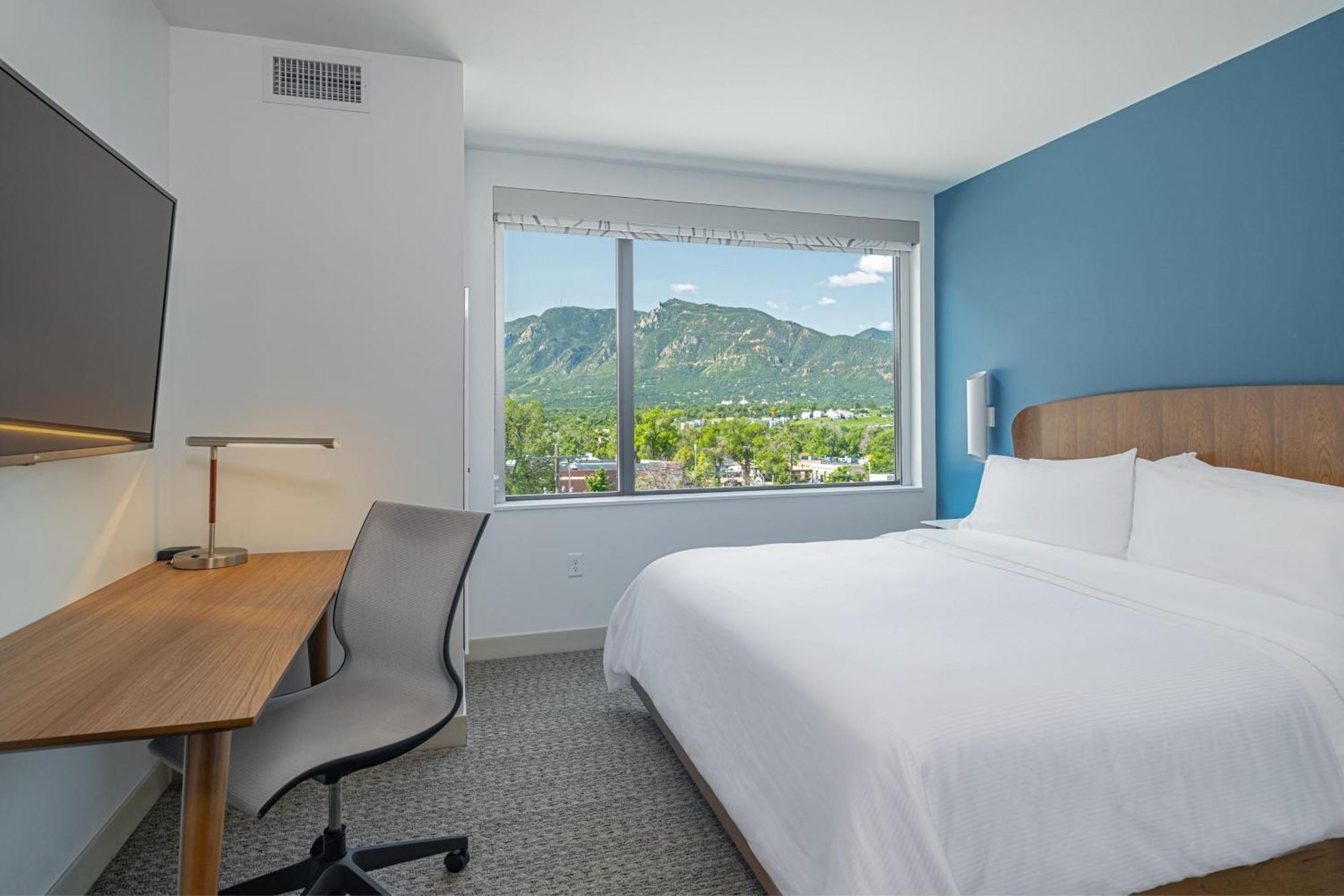 Element Colorado Springs Downtown Hotel Bagian luar foto