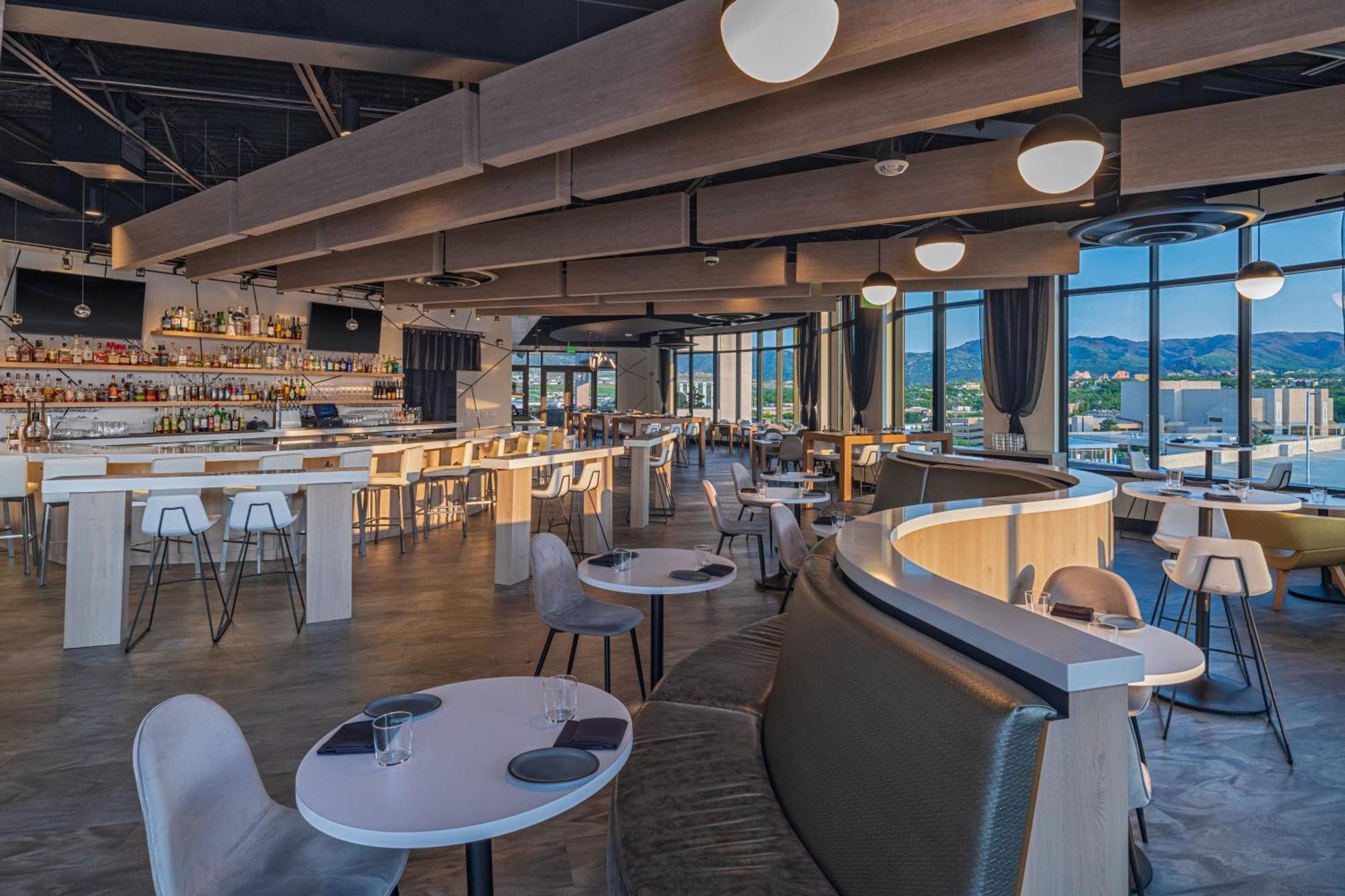 Element Colorado Springs Downtown Hotel Bagian luar foto