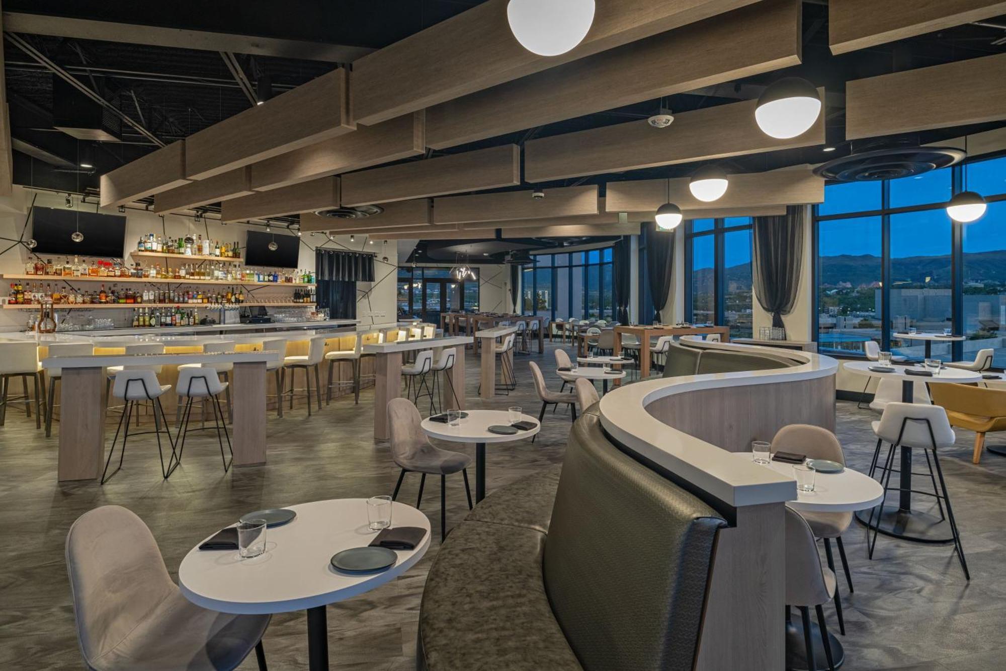 Element Colorado Springs Downtown Hotel Bagian luar foto
